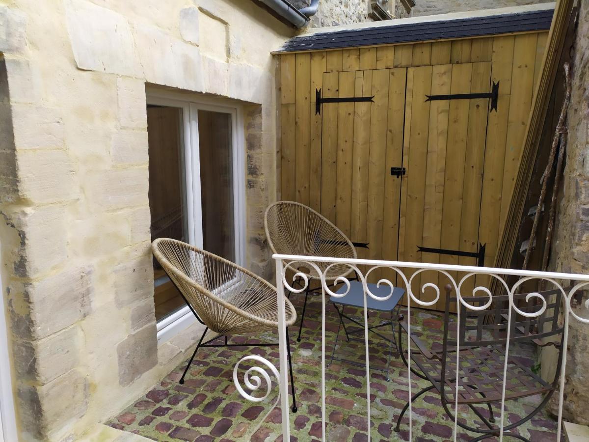 באיו Chambre D'Hote En Famille מראה חיצוני תמונה